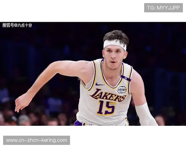 里夫斯爆砍92分率湖人大胜 关键时刻接管比赛展现领袖风范